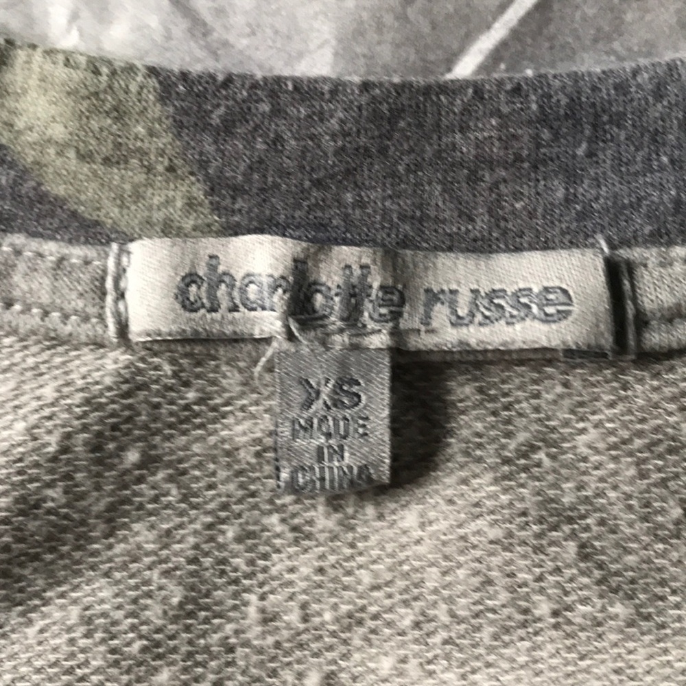 Charlotte Russe Top - Picture 3 of 5